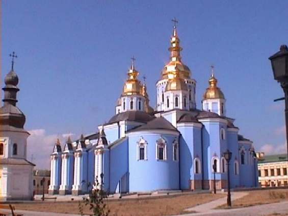Михайлівський Золотоверхий собор. 1108-1113 рр. Відновлено в 2000 р.